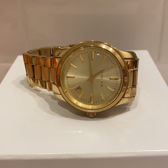 Michael Kors Gold Watch w/ Extra Links 100% Authentic Designer Chunky Statement - Picture 2 of 15
